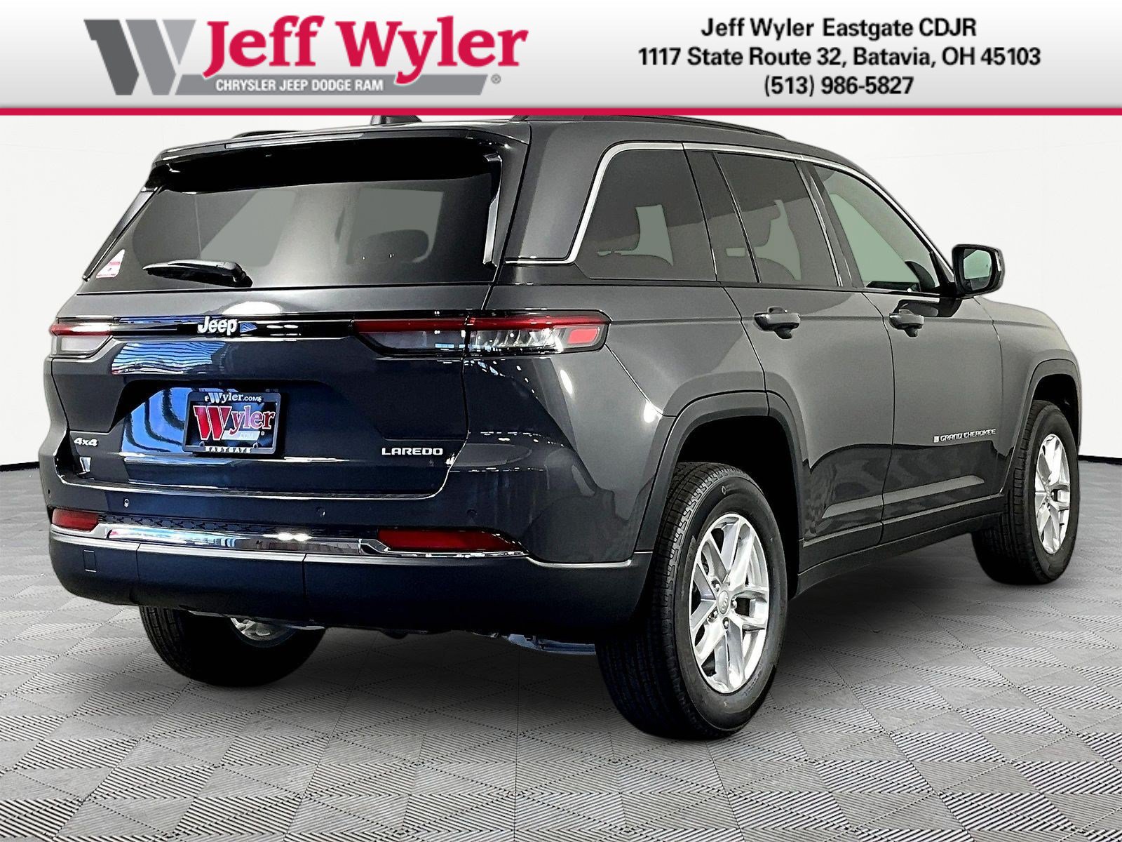 New 2026 Jeep Grand Cherokee Laredo X AWD/4WD image 7