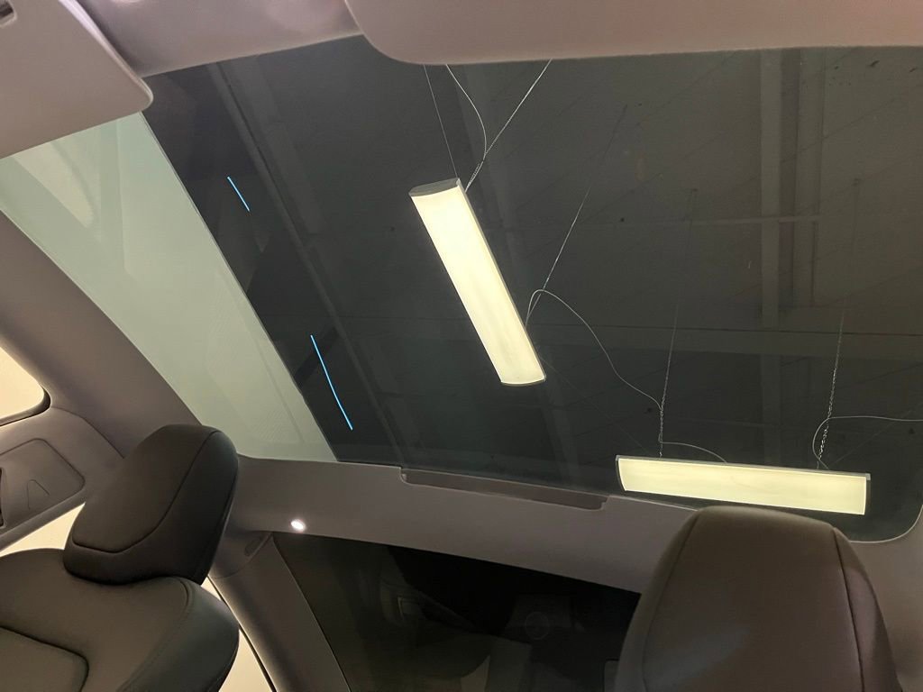 Used 2024 Tesla Model 3 Long Range RWD image 9