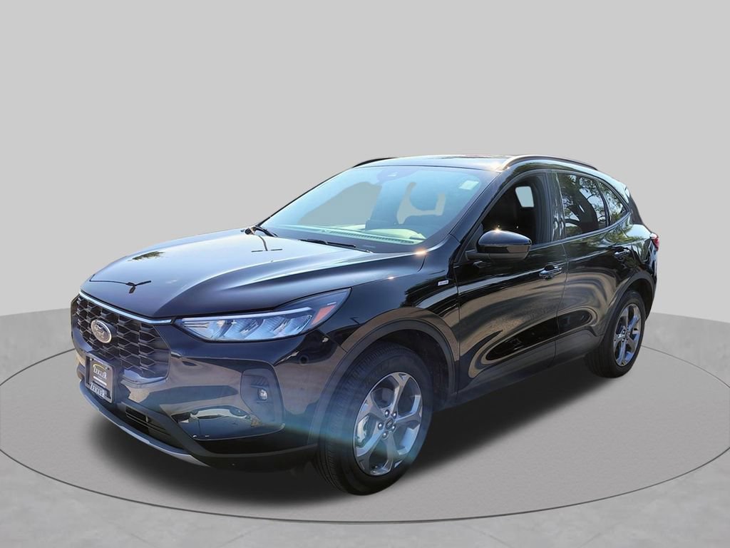 Used 2025 Ford Escape ST-Line Select AWD/4WD image 5