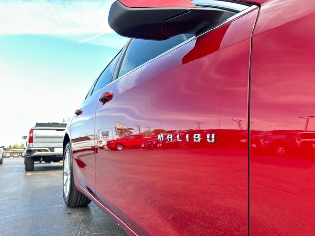 Used 2024 Chevrolet Malibu LT FWD image 15