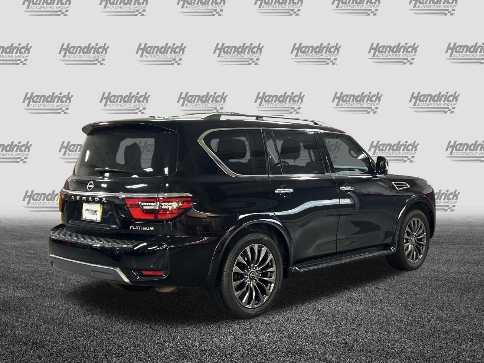 Used 2024 Nissan Armada Platinum w/ Captain's Chairs Package AWD/4WD image 9
