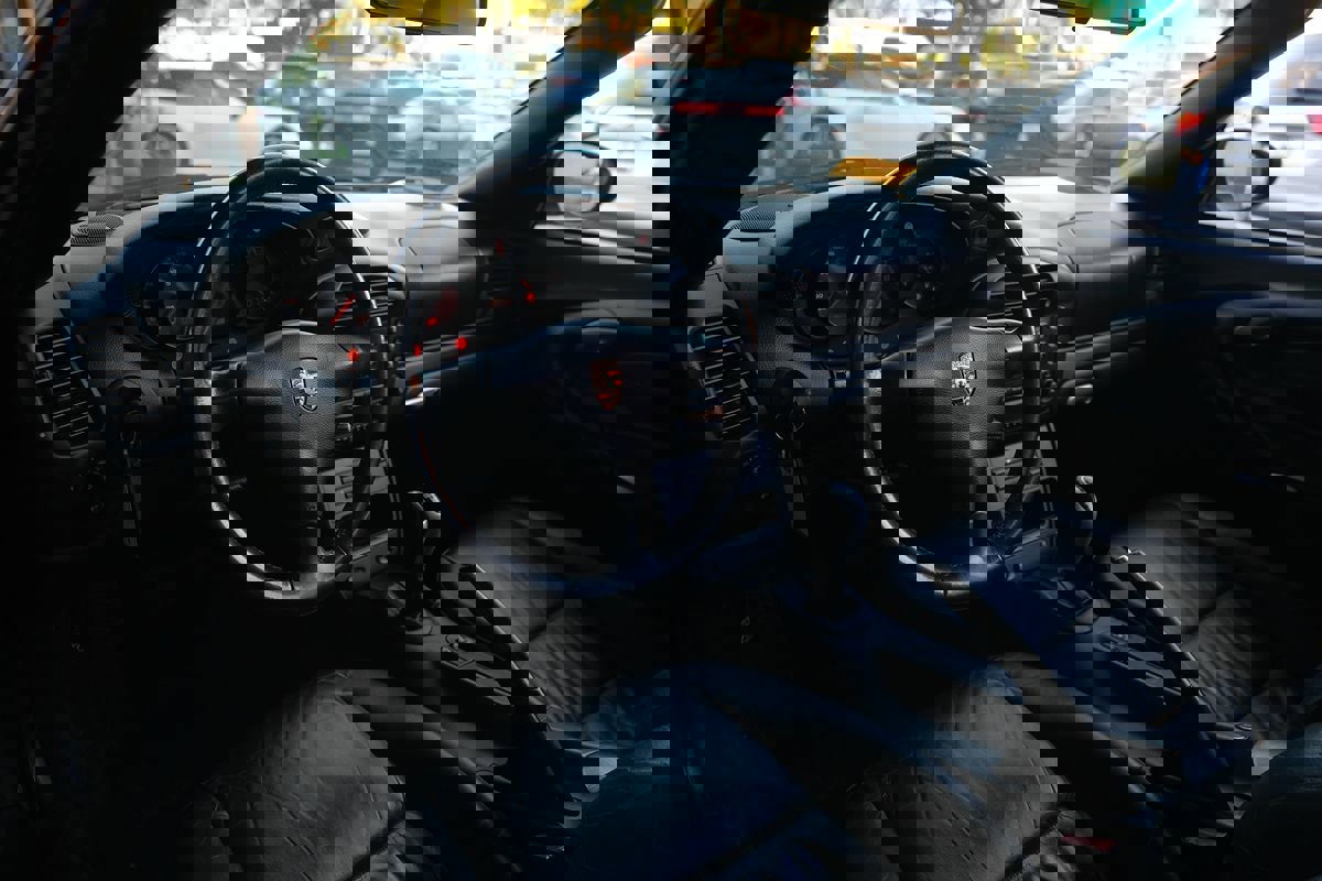 Used 2004 Porsche 911 Carrera 4 image 29