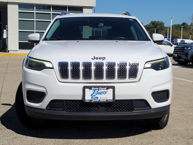Used 2021 Jeep Cherokee Latitude AWD/4WD image 2