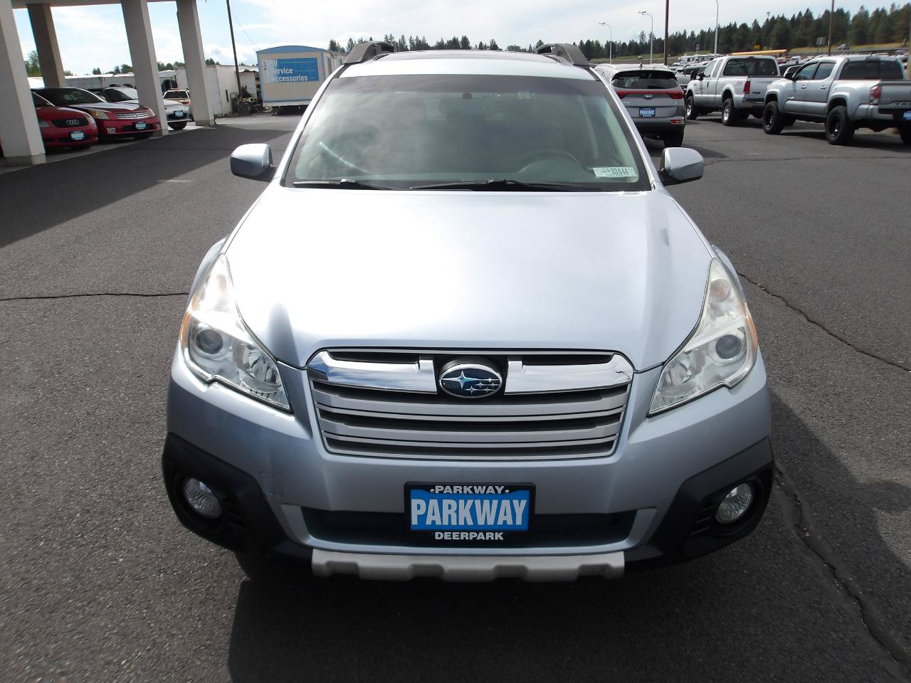 Used 2014 Subaru Outback 3.6R Limited w/ Moonroof Package AWD/4WD image 8