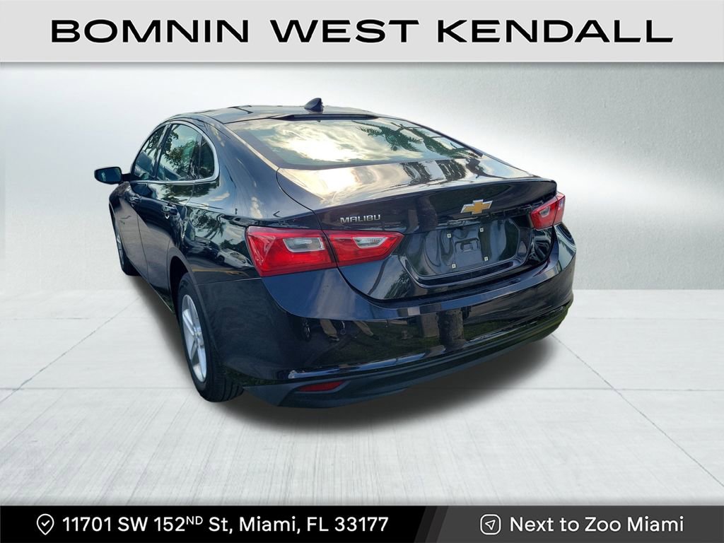 Used 2024 Chevrolet Malibu LS image 4