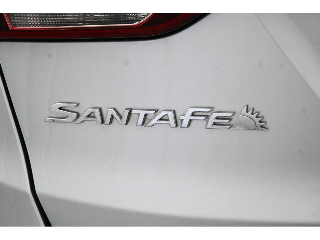 Used 2018 Hyundai Santa Fe Sport 2.0T w/ Cargo Package AWD/4WD image 49