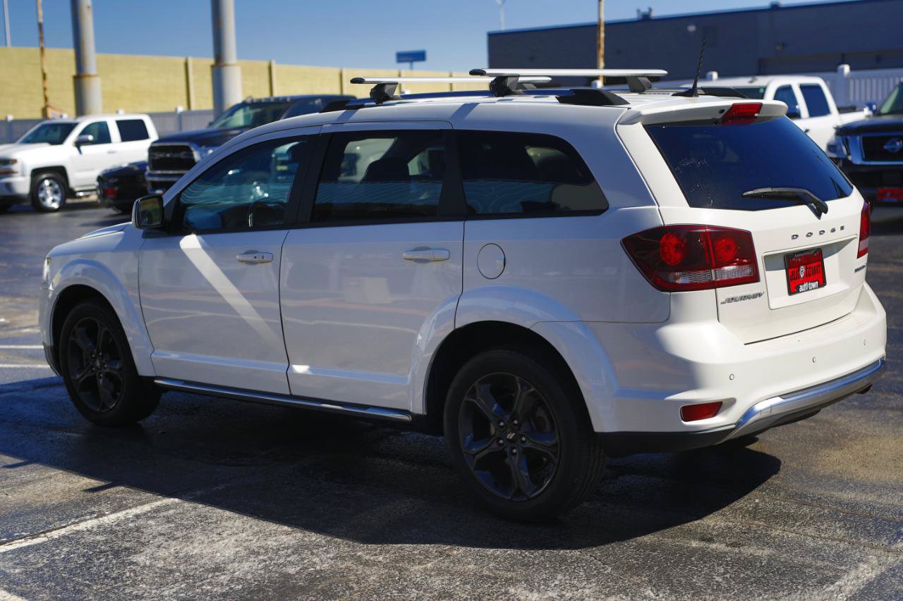 Used 2020 Dodge Journey Crossroad FWD image 14