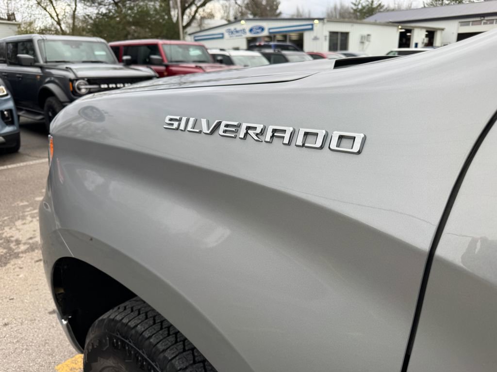 Used 2024 Chevrolet Silverado 1500 LT w/ Protection Package image 18