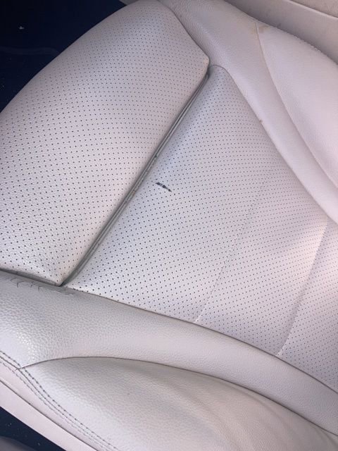 Used 2021 Mercedes-Benz GLC 300 image 4