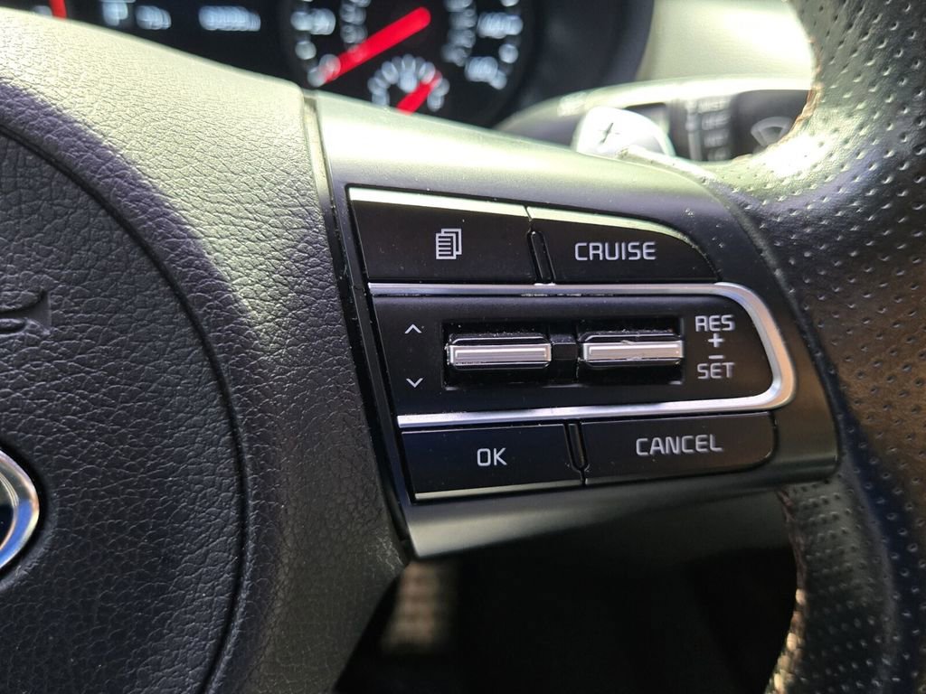 Used 2020 Kia Stinger GT-Line w/ Sun & Sound Package AWD/4WD image 26