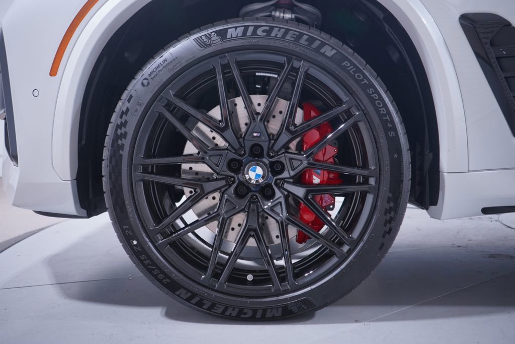 New 2026 BMW X5 M Competition w/ Executive Package image 2