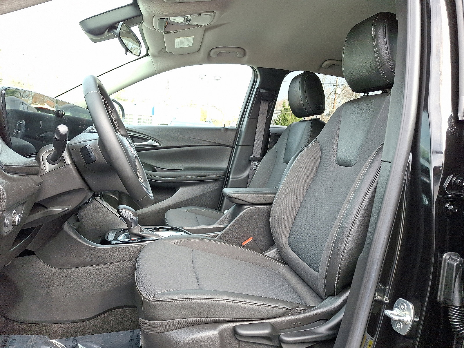 Used 2024 Buick Encore GX Preferred image 14