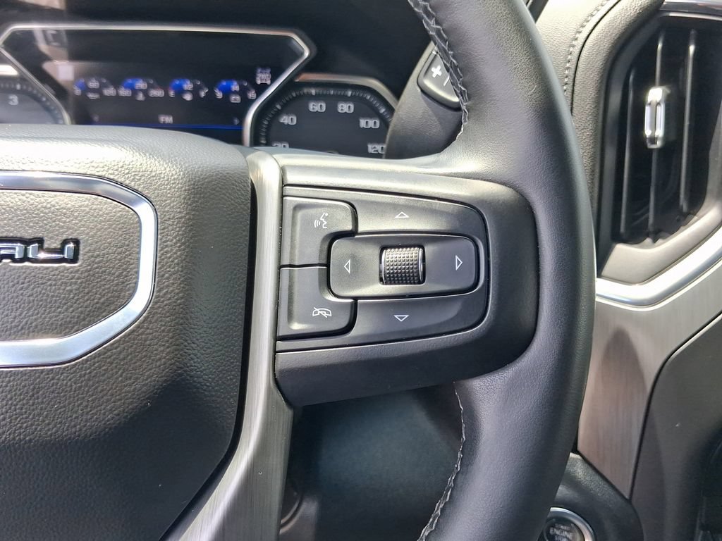Used 2023 GMC Sierra 3500 Denali AWD/4WD image 22