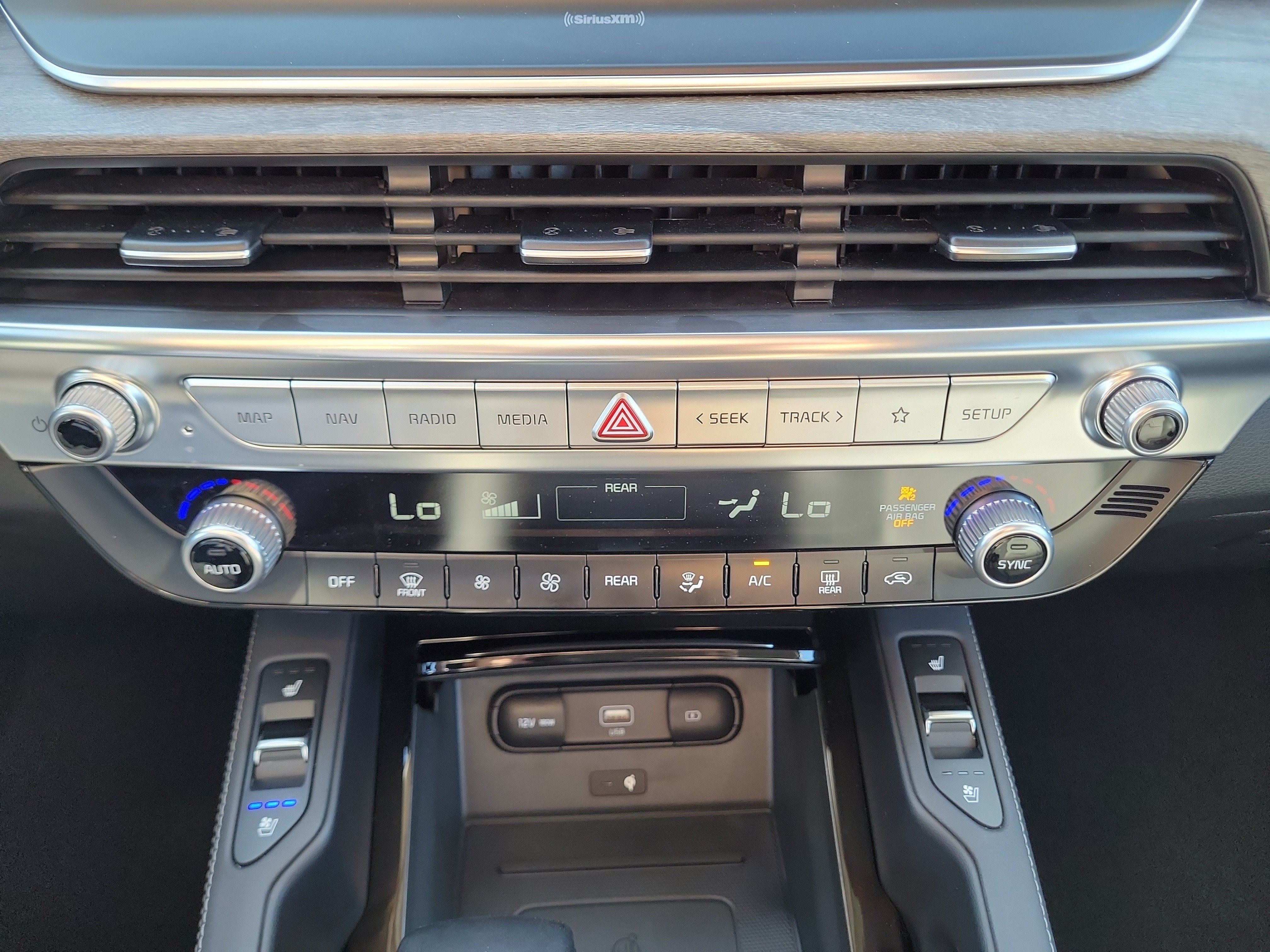 Certified 2022 Kia Telluride EX FWD image 37