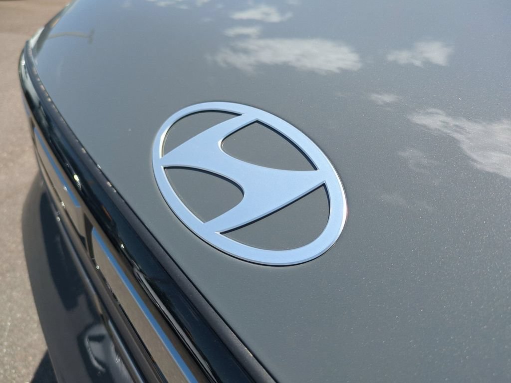 New 2026 Hyundai Santa Fe SE FWD image 13