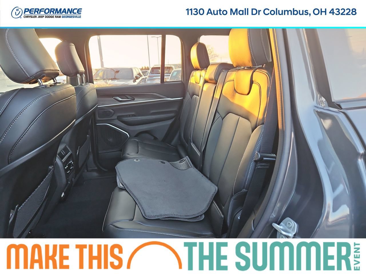 New 2026 Jeep Grand Cherokee Limited w/ Limited Altitude Package AWD/4WD image 13