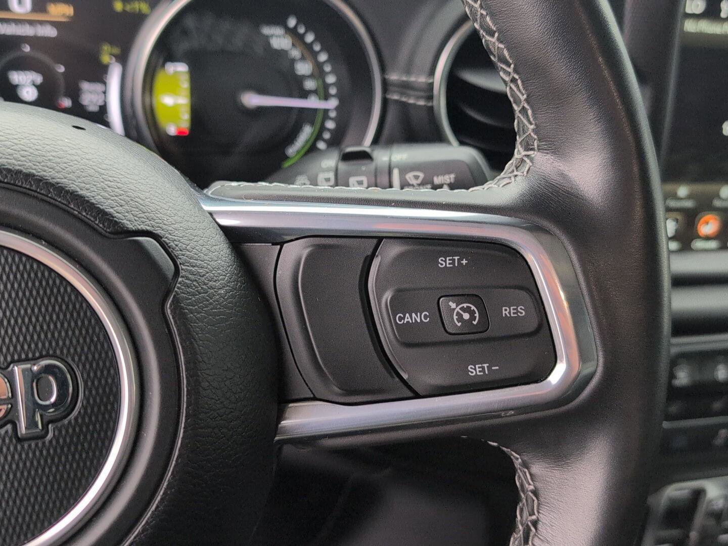 Used 2023 Jeep Wrangler Sahara w/ Cold Weather Group image 29