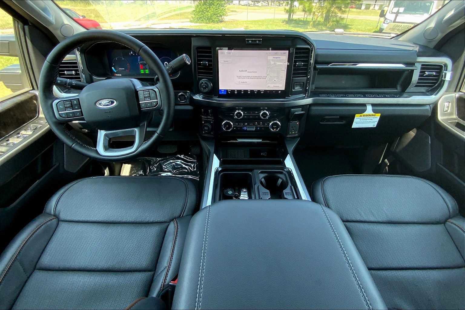 New 2025 Ford F350 Lariat w/ Lariat Ultimate Package image 5