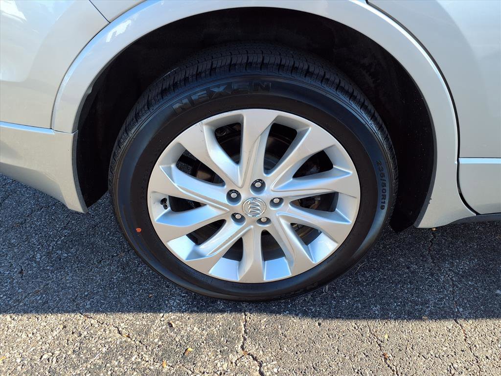 Used 2017 Buick Envision Premium image 37