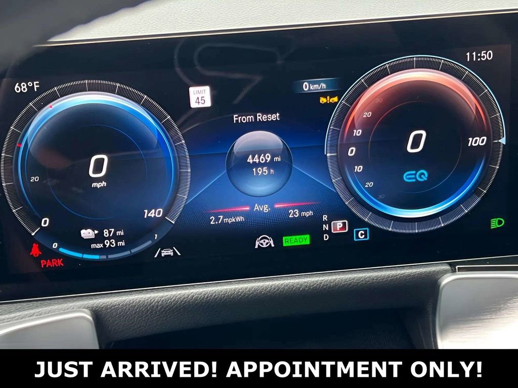 Used 2023 Mercedes-Benz EQB 350 4MATIC SUV image 19
