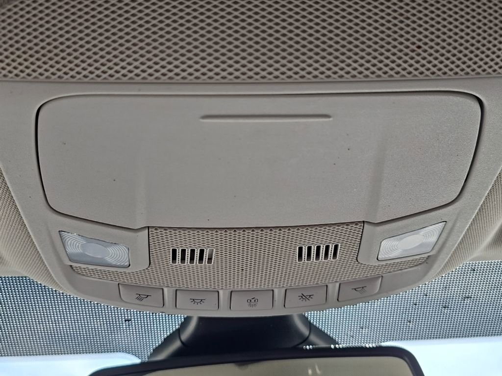 Used 2023 Ford Edge SEL AWD/4WD image 41