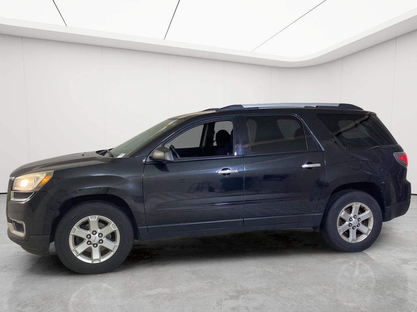 Used 2014 GMC Acadia SLE FWD image 38