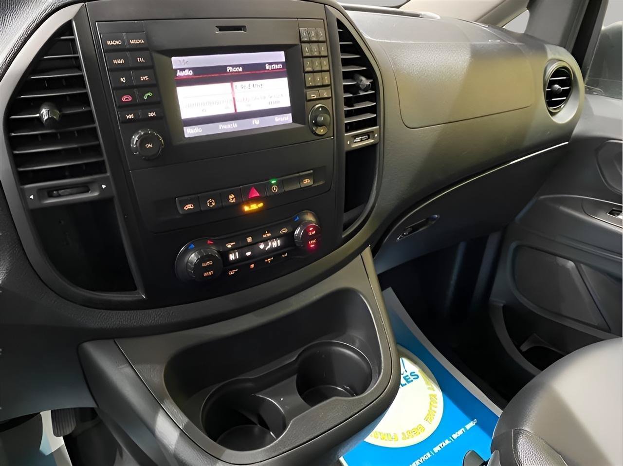 Used 2019 Mercedes-Benz Metris Passenger image 17