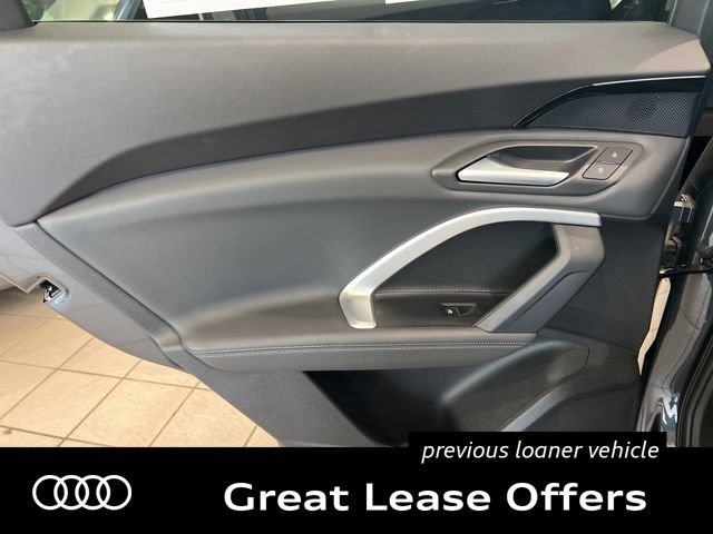 Used 2025 Audi Q5 Premium w/ Convenience Package AWD/4WD image 14