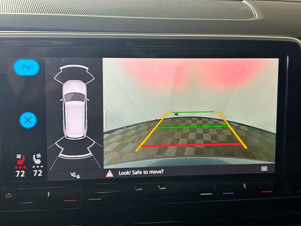 Certified 2024 Volkswagen Atlas SE image 16