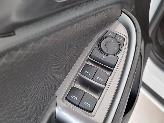 Used 2024 Chevrolet Malibu LT image 23