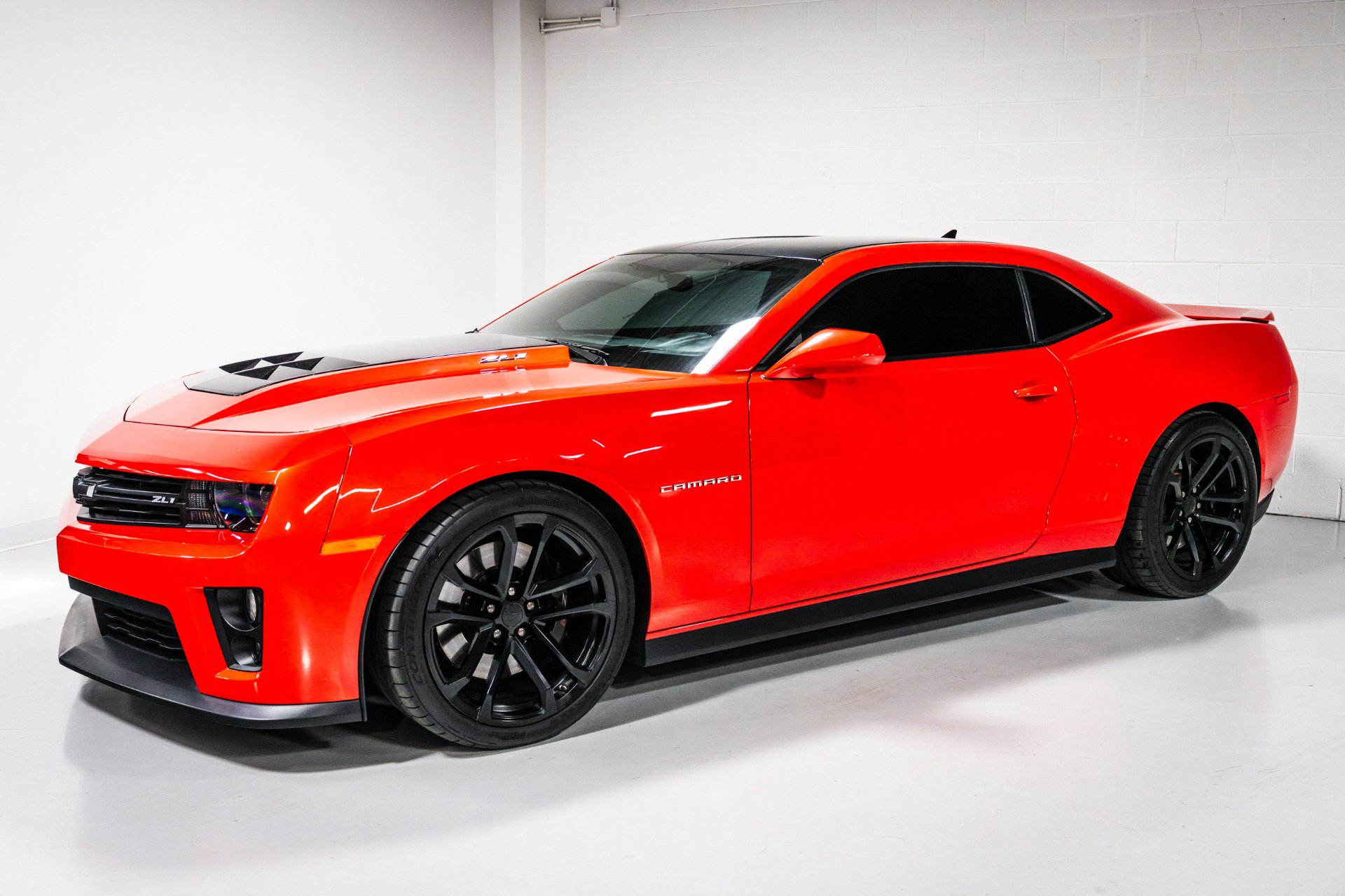 Used 2013 Chevrolet Camaro ZL1 RWD image 6