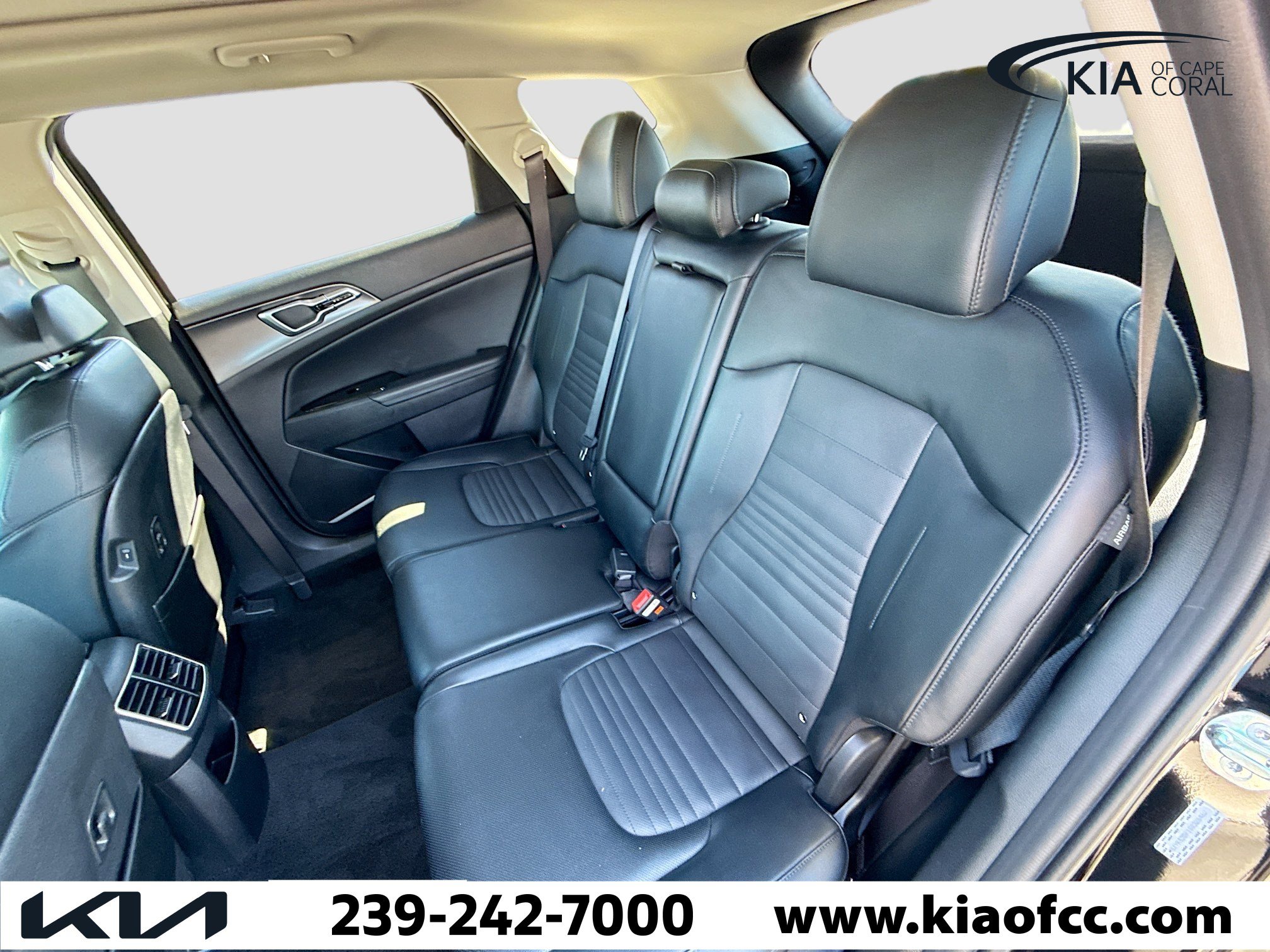 Certified 2025 Kia Sportage SX image 20