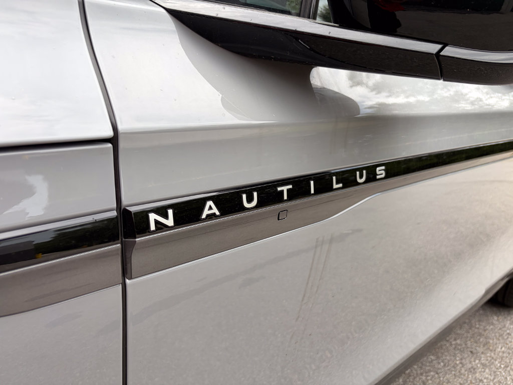 New 2026 Lincoln Nautilus Reserve w/ Jet Appearance Package AWD/4WD image 52