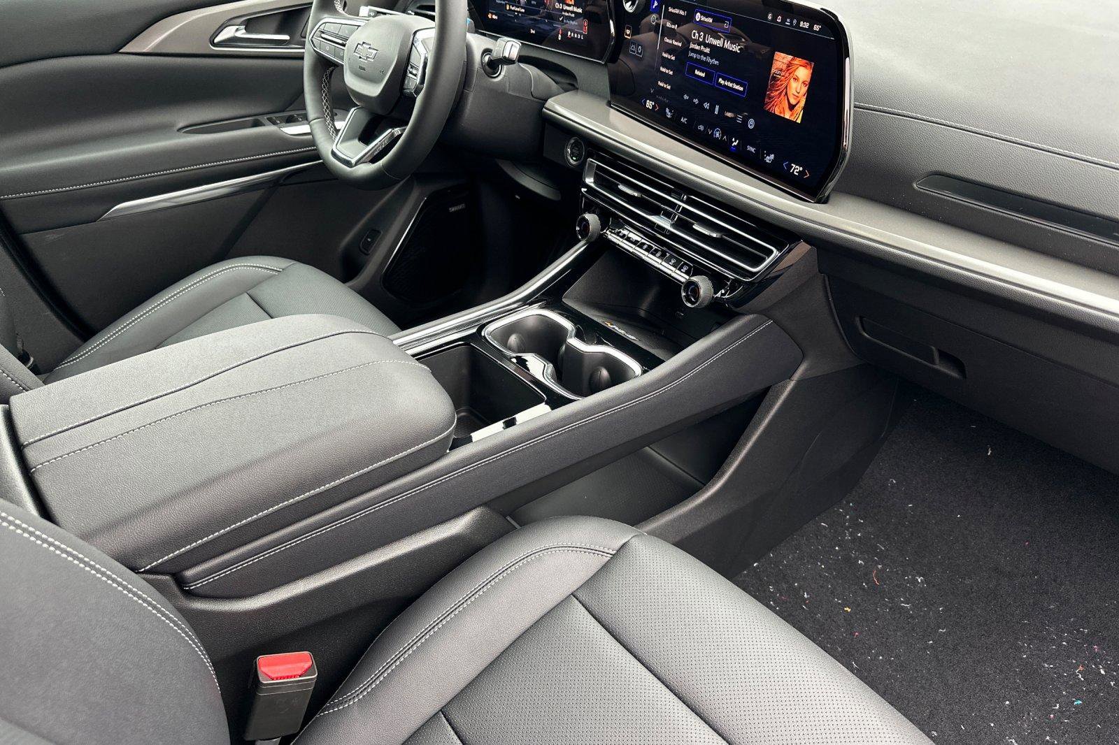 New 2026 Chevrolet Traverse LT w/ Enhanced Driving Package image 22