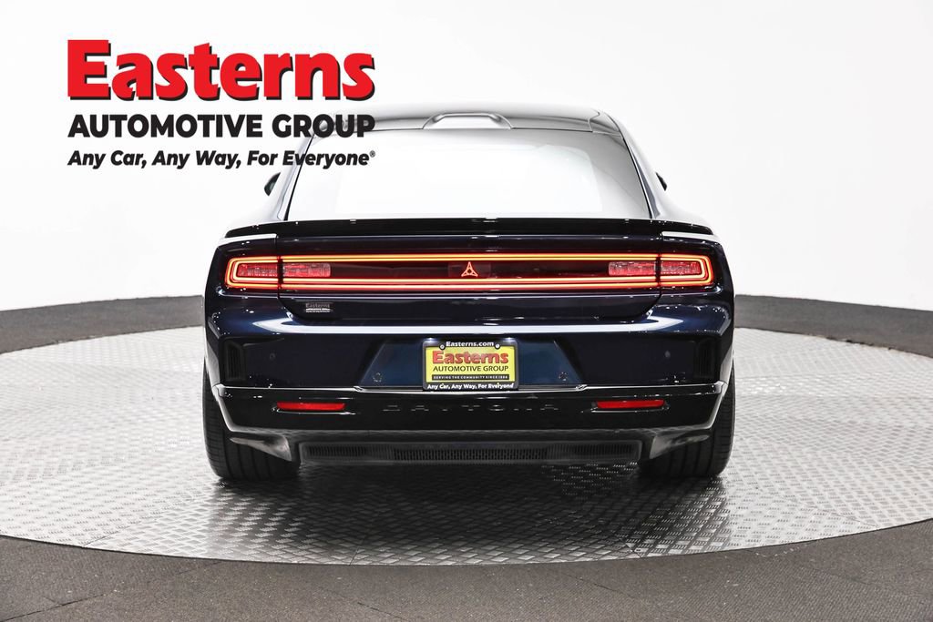 Used 2024 Dodge Charger Daytona Scat Pack w/ Plus Group AWD/4WD image 6