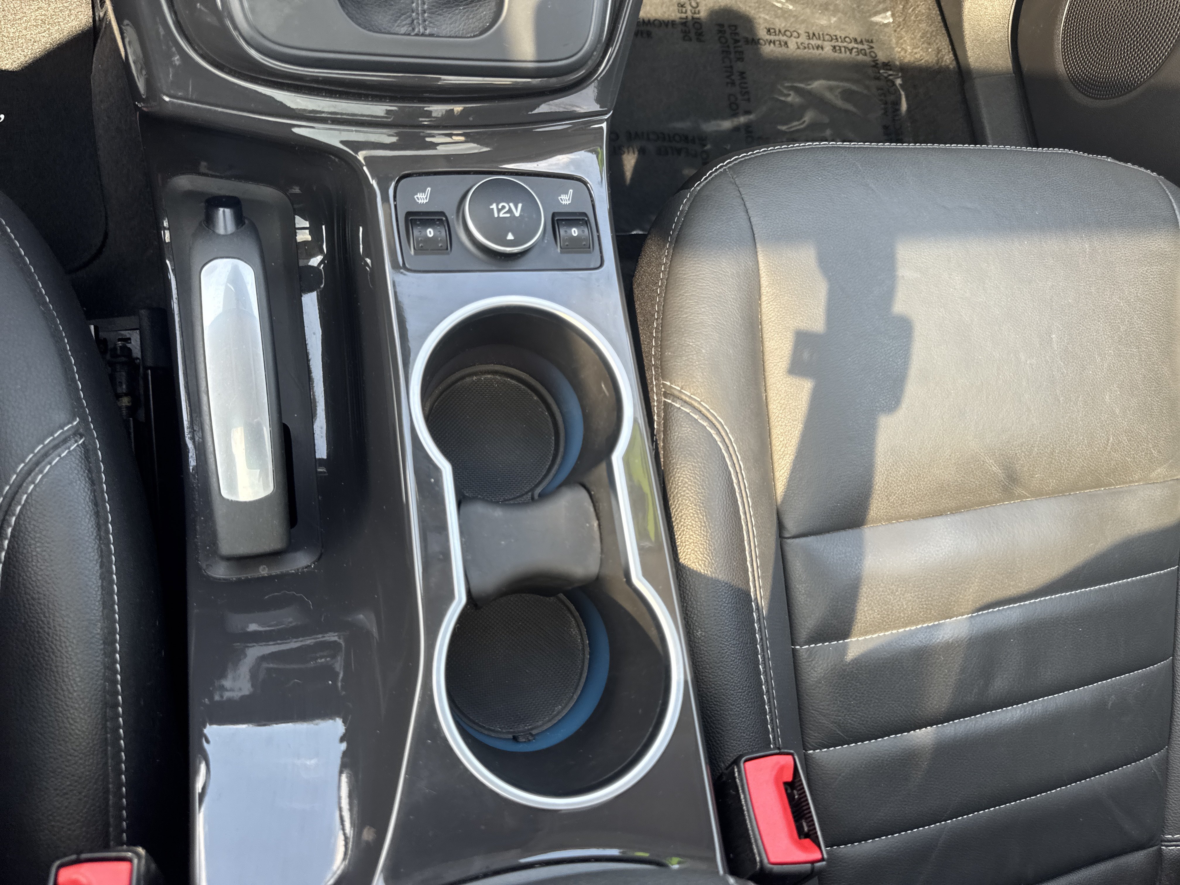 Used 2016 Ford Escape Titanium w/ Equipment Group 301A AWD/4WD image 33