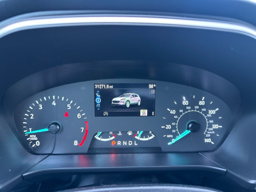 Used 2022 Ford Escape SEL w/ SEL Stealth AWD Package image 9