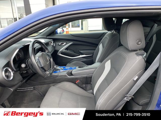 Certified 2021 Chevrolet Camaro LT image 4
