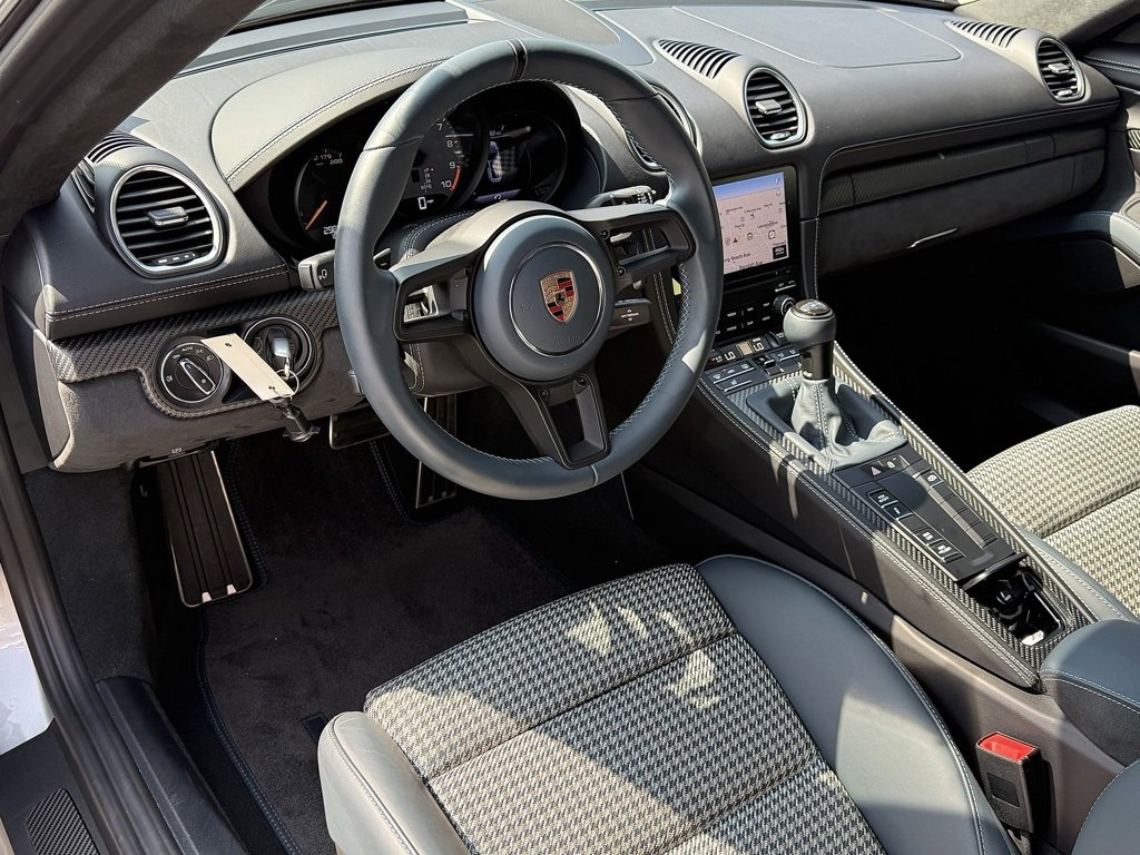 Certified 2023 Porsche 718 Cayman GT4 RS image 4