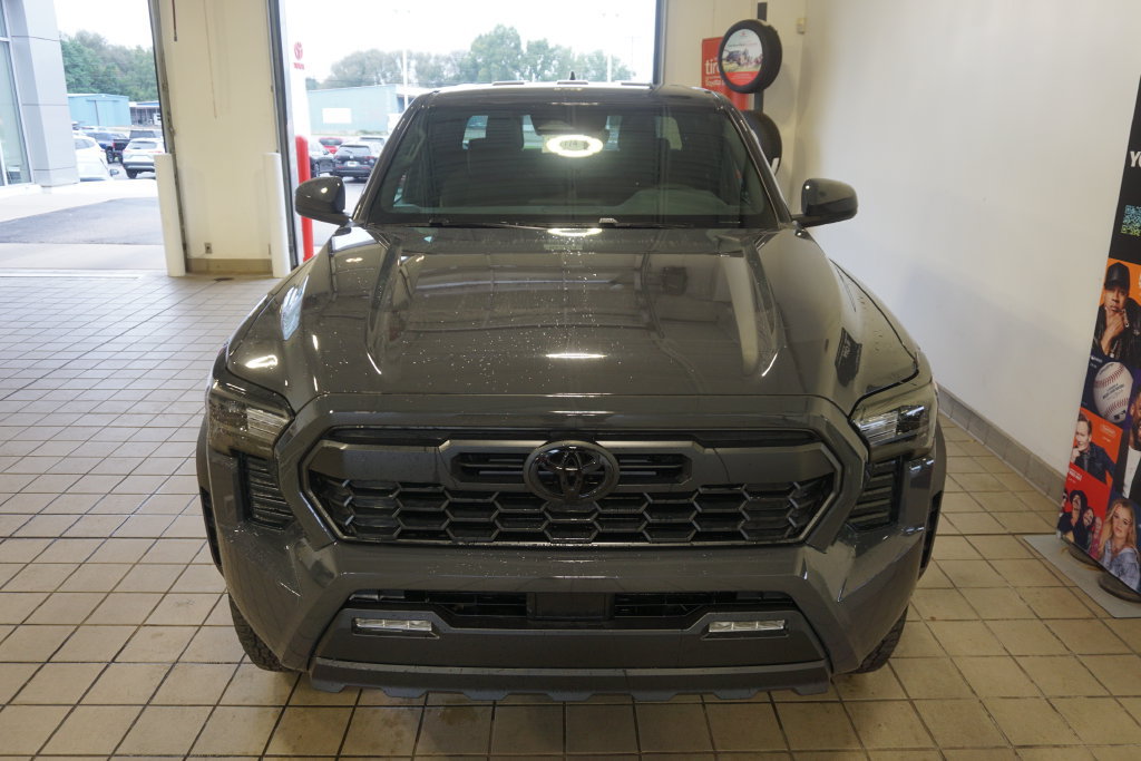 New 2026 Toyota Tacoma TRD Off-Road AWD/4WD image 14