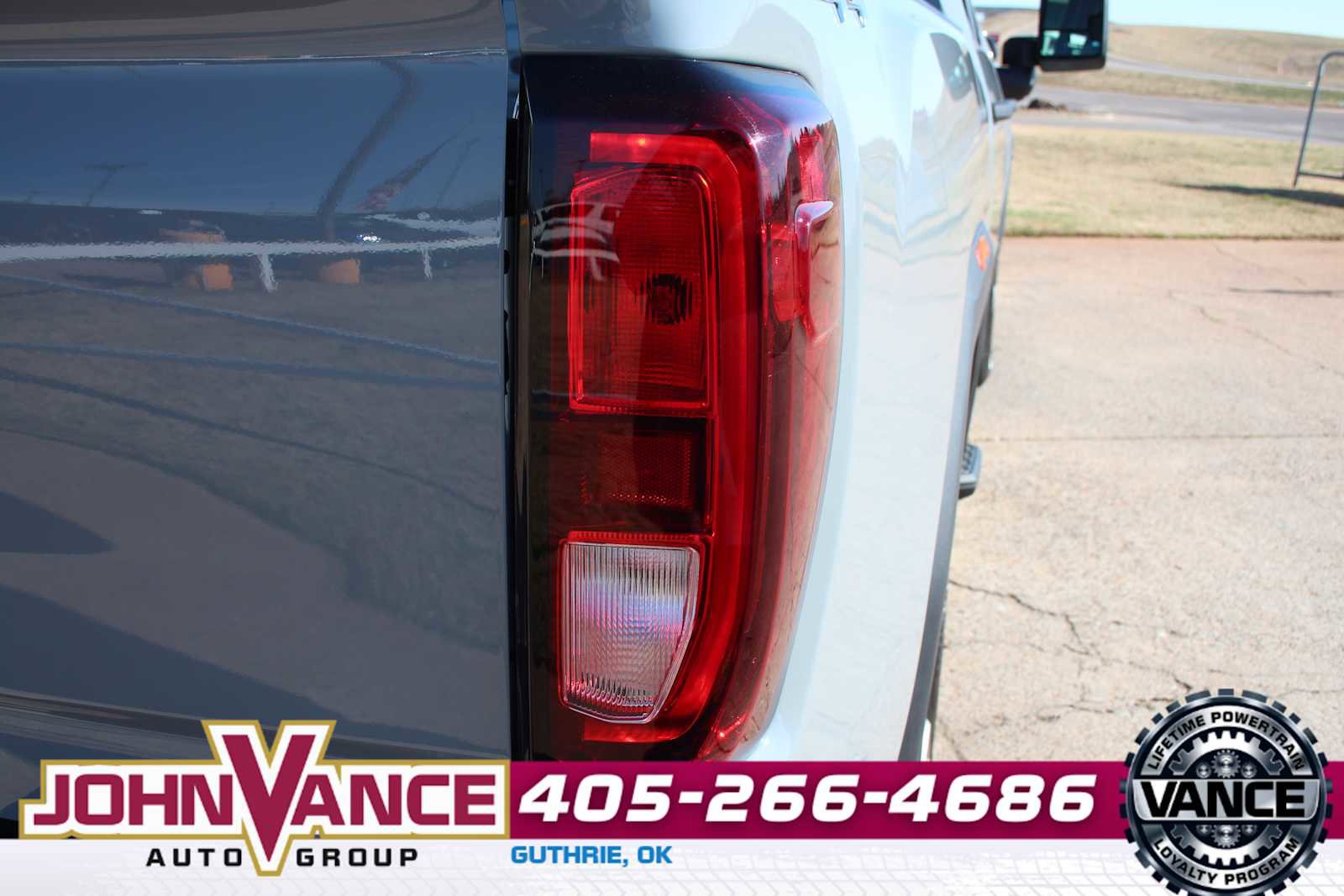 Used 2025 GMC Sierra 2500 Pro image 12