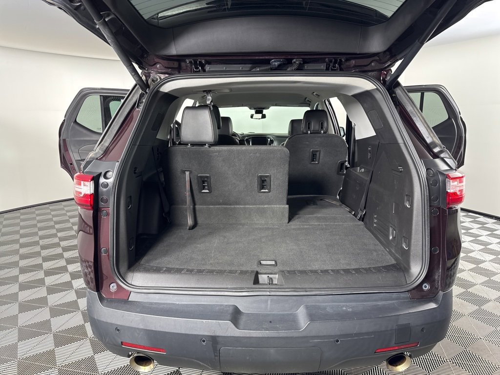 Used 2018 Chevrolet Traverse LT image 30