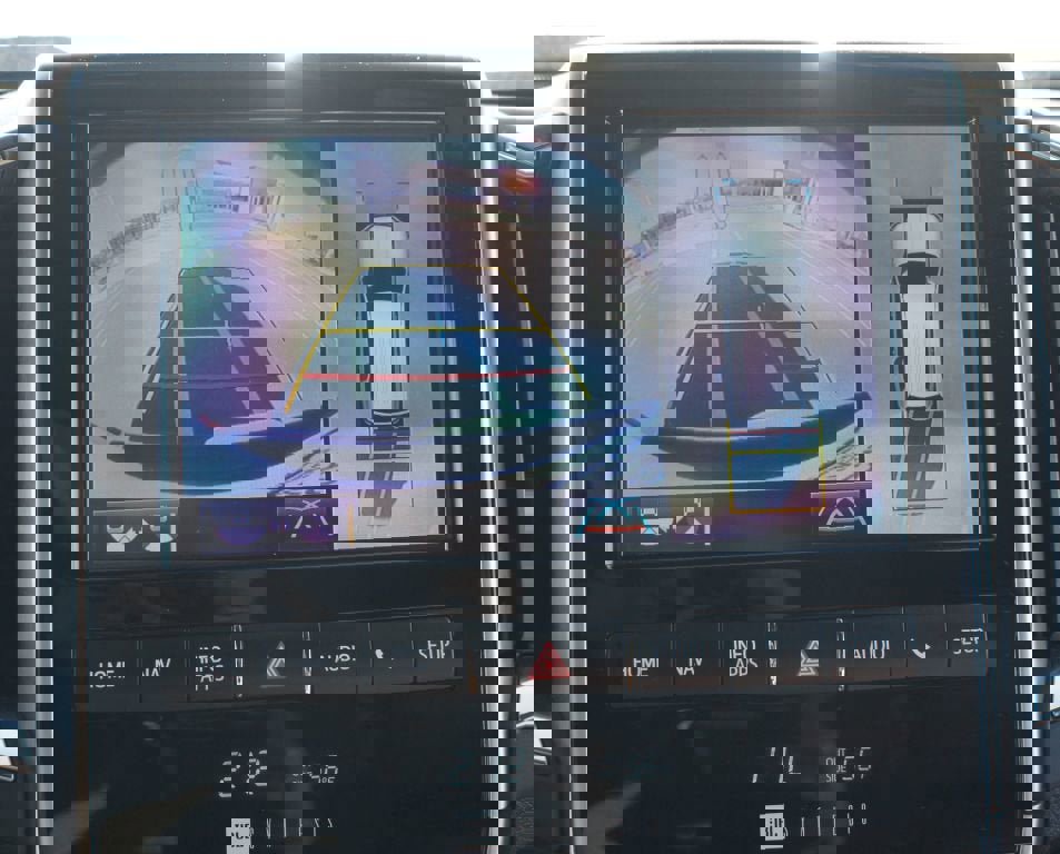 Used 2021 Toyota Land Cruiser image 8