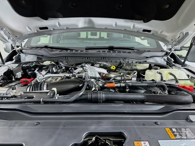 New 2026 Ford F450 Platinum w/ FX4 Off-Road Package image 32