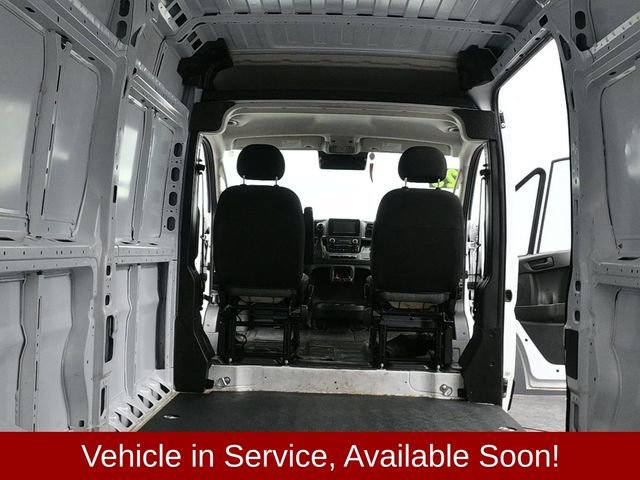Used 2025 RAM ProMaster 2500 w/ Convenience Group image 12