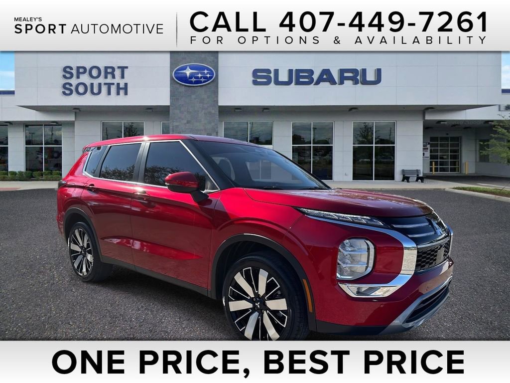 Used 2025 Mitsubishi Outlander SE