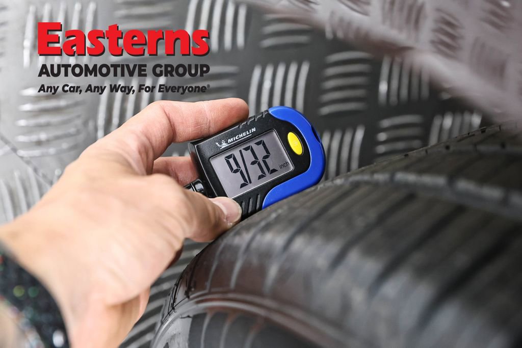 Used 2019 Mercedes-Benz E 450 4MATIC Coupe w/ AMG Line Package image 31