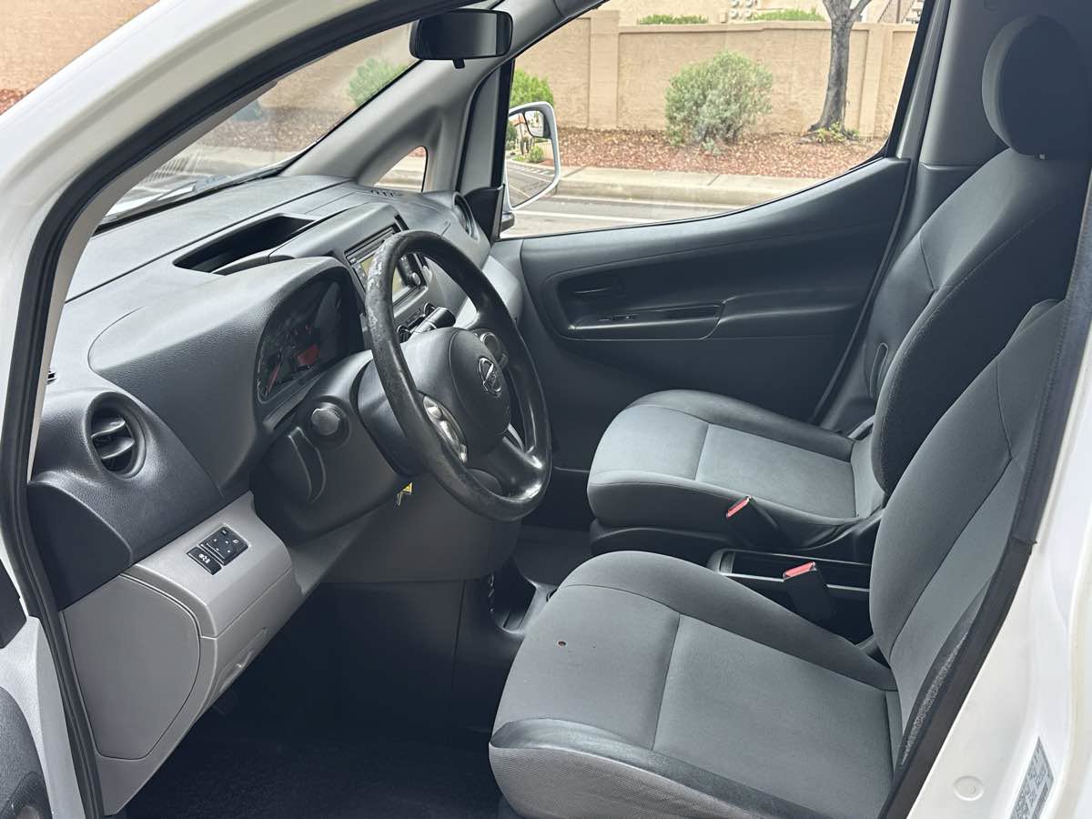 Used 2017 Nissan NV200 SV w/ Technology Package FWD image 16