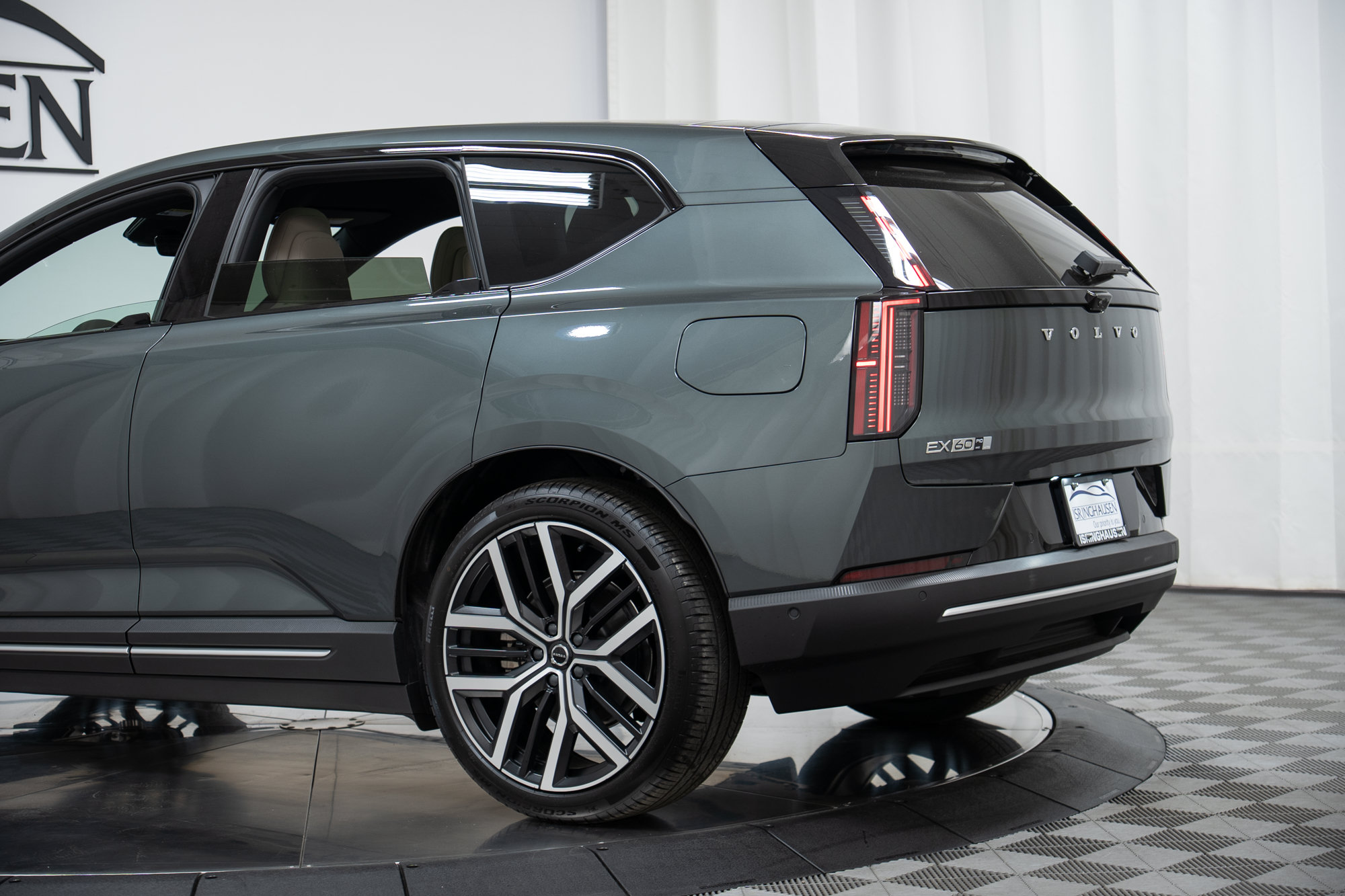 New 2027 Volvo EX60 Ultra AWD/4WD image 37