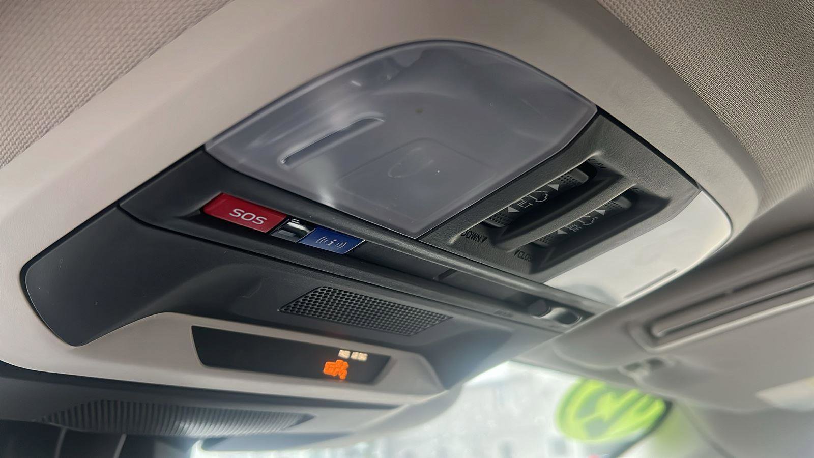 Used 2025 Subaru Crosstrek 2.0i Premium AWD/4WD image 15